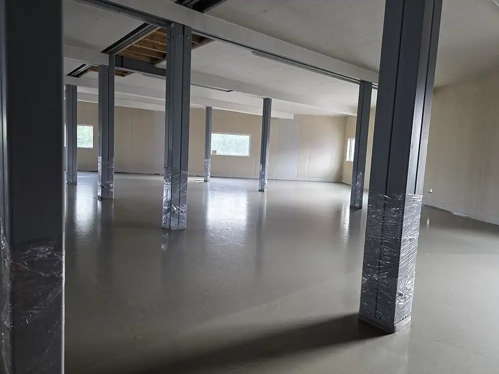 completed-screed-floor-john-radcliffe-hospital2